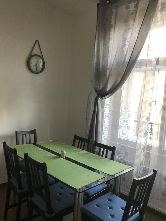 Apartment Glory Anglicka Прага Екстер'єр фото