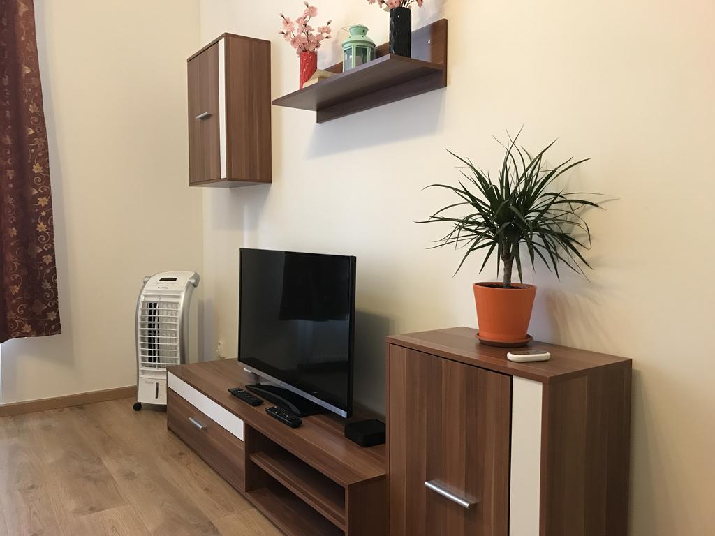 Apartment Glory Anglicka Прага Екстер'єр фото